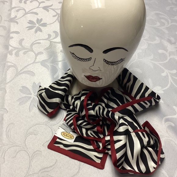 TALBOTS. Red white n black silk scarf ZEBRA PRINT MUST SEE. NEW - Picture 3 of 5